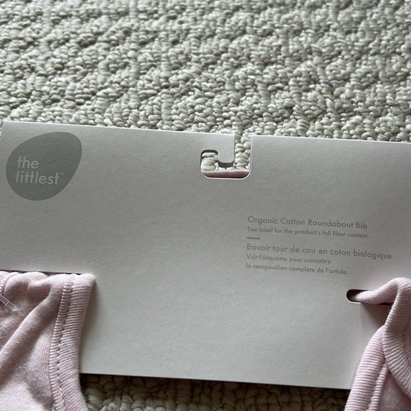 NWT - Pink Baby Bib With Adorable Pearl Necklace With Bow Design! - Picture 5 of 5